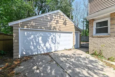 1728  Cleveland Ave, Racine, WI 53405 - Photo 30
