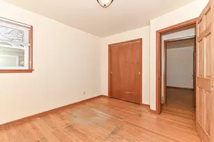 1728 Cleveland Ave, Racine, WI 53405 - Photo 12