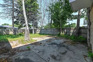 1728 Cleveland Ave, Racine, WI 53405 - Photo 32