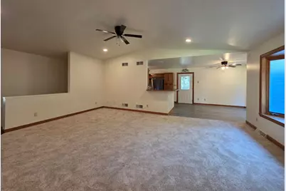 10719 W Calumet Rd, Milwaukee, WI 53224 - Photo 12