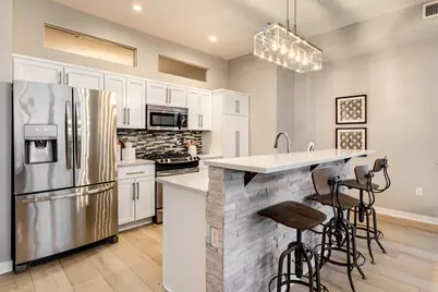 106 W Seeboth St #820, Milwaukee, WI 53204 - Photo 2