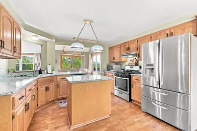 3725 S Joseph Rd, New Berlin, WI 53151 - Photo 6