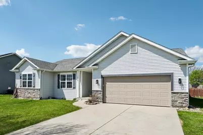 1120  Black Walnut Pass, Johnson Creek, WI 53094 - Photo 4
