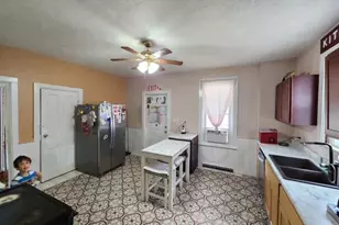 1302 22nd St, Two Rivers, WI 54241 - Photo 4