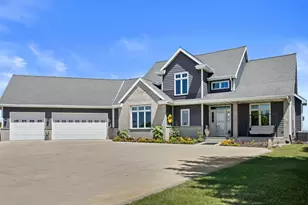 5102 6 Mile Rd, Belgium, WI 53004 - Photo 2