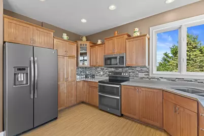 5102  Six Mile Rd, Belgium, WI 53004 - Photo 34