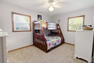 10727 W Grantosa Dr, Wauwatosa, WI 53222 - Photo 22