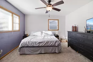 10727 W Grantosa Dr, Wauwatosa, WI 53222 - Photo 20