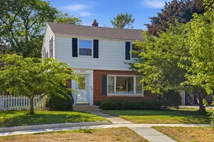 5331 N Lydell Ave, Glendale, WI 53217 - Photo 1