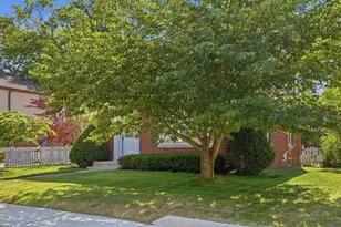 5331 N Lydell Ave, Glendale, WI 53217 - Photo 32
