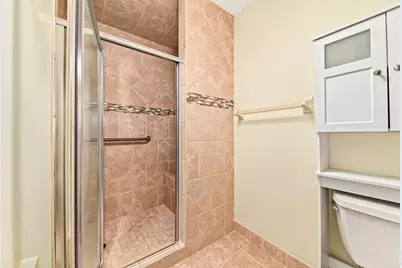 N85W15700  Ridge Rd #104, Menomonee Falls, WI 53051 - Photo 18