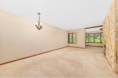 N85W15700  Ridge Rd #104, Menomonee Falls, WI 53051 - Photo 12
