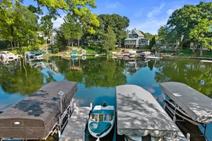W352N5282 Lake Dr, Oconomowoc, WI 53066 - Photo 30