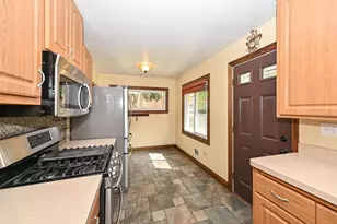 7817 W Mt Vernon Ave, Milwaukee, WI 53213 - Photo 16