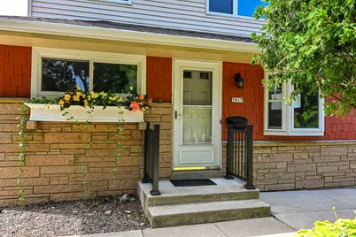 7817 W Mt. Vernon Ave, Milwaukee, WI 53213 - Photo 4