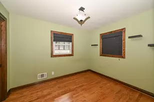 7817 W Mt Vernon Ave, Milwaukee, WI 53213 - Photo 22