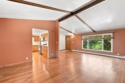 W124N13479  Wasaukee Rd, Germantown, WI 53022 - Photo 4
