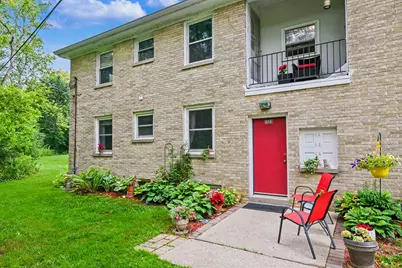 1323 E Randolph Ct #B, Milwaukee, WI 53212 - Photo 24