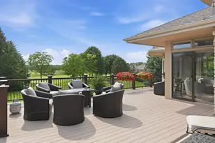 1801 E Bristlecone Dr, Hartland, WI 53029 - Photo 18