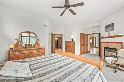 12301 W Ryan Rd, Franklin, WI 53132 - Photo 20