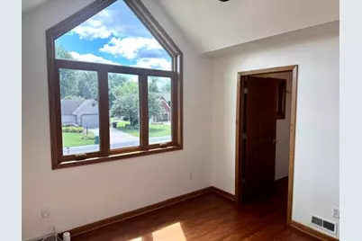 N53W14172  St Andrews Dr, Menomonee Falls, WI 53051 - Photo 20