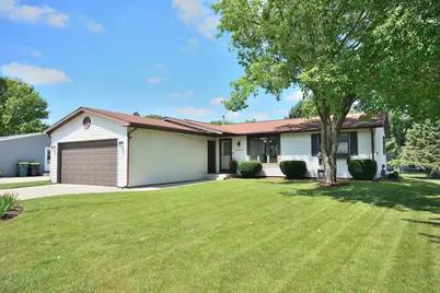 N160W19520  Clover Ln, Jackson, WI 53037 - Photo 1