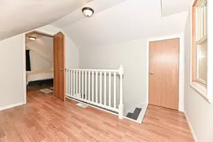 11810 W Howard Ave, Greenfield, WI 53228 - Photo 26