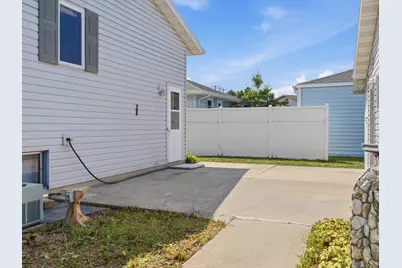 2702  Wilson St, Two Rivers, WI 54241 - Photo 38