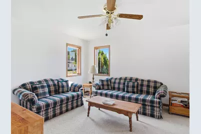 2702  Wilson St, Two Rivers, WI 54241 - Photo 8
