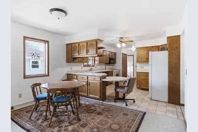 2702  Wilson St, Two Rivers, WI 54241 - Photo 4