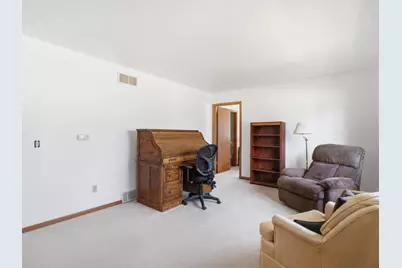 2702  Wilson St, Two Rivers, WI 54241 - Photo 10