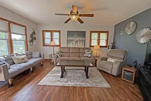 602 E College Ave, Waukesha, WI 53186 - Photo 6