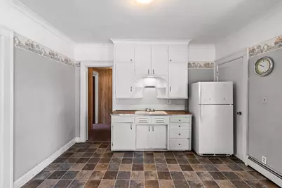 635 N Water St, Manitowoc, WI 54220 - Photo 16