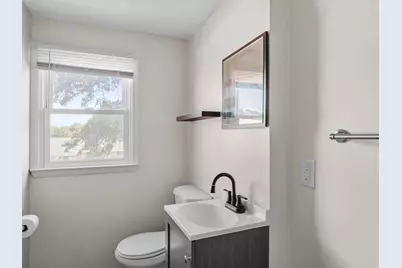 1603  Delores St, Green Bay, WI 54304 - Photo 18