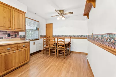 3707  Brooklawn Cir, South Milwaukee, WI 53172 - Photo 14