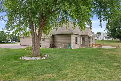 6187  Killdeer Ct, Lyons, WI 53105 - Photo 10