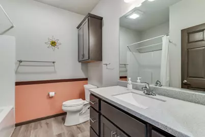 1303  Hagar St, La Crosse, WI 54601 - Photo 14