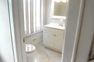 5839 N 35th St, Milwaukee, WI 53209 - Photo 14