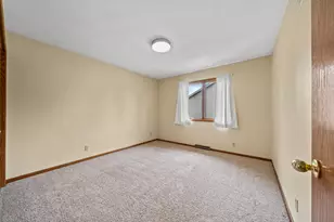 519 Danielson Dr, Darien, WI 53114 - Photo 24
