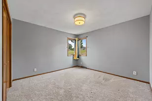 519 Danielson Dr, Darien, WI 53114 - Photo 28
