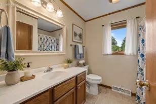 519 Danielson Dr, Darien, WI 53114 - Photo 24
