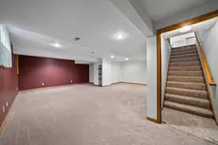 519 Danielson Dr, Darien, WI 53114 - Photo 36