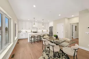 496 Bastle Wynd -, Port Washington, WI 53074 - Photo 8