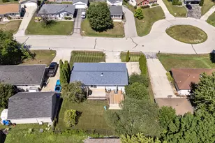 2925 Cherry Tree Ct, Racine, WI 53402 - Photo 36