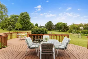 N65W14482 Redwood Dr, Menomonee Falls, WI 53051 - Photo 30