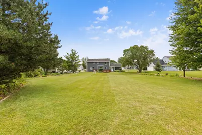 N65W14482  Redwood Dr, Menomonee Falls, WI 53051 - Photo 32