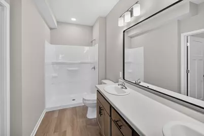 1675  Reigle Dr #7, Kewaskum, WI 53040 - Photo 6