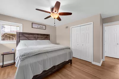 341  Dardis Dr, Burlington, WI 53105 - Photo 14