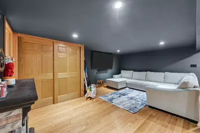 341  Dardis Dr, Burlington, WI 53105 - Photo 32