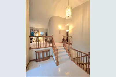 417  Larkspur Ln, Onalaska, WI 54650 - Photo 6